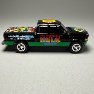 Johnny Lighting The Incredible Hulk Dodge Ram 30th Anniversary Diecast 1:64